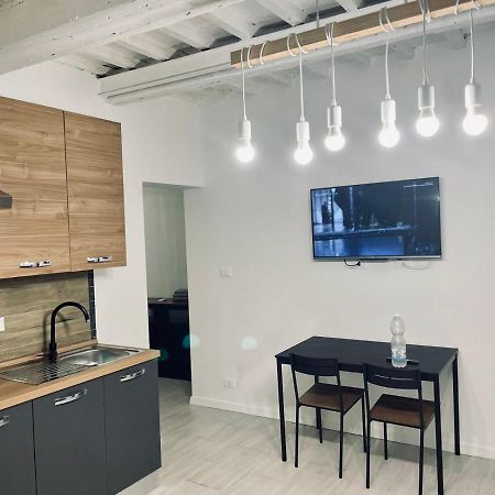 New Apartment 2 Minute From The Port ลีวอร์โน ภายนอก รูปภาพ